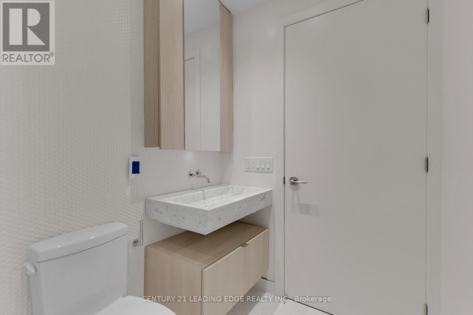 3810 - 11 Yorkville Avenue, Toronto, Ontario  M4W 0B7 - Photo 30 - C13243146