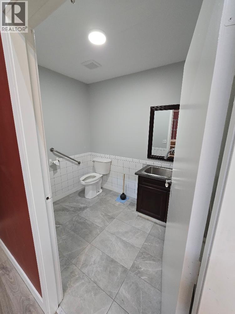 950 Alsgard Street Unit# 105, Kelowna, British Columbia  V1X 7J2 - Photo 7 - 10389850