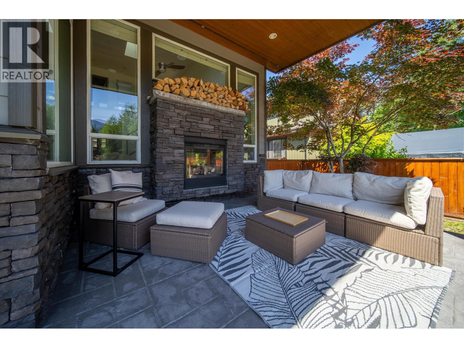 41510 Government Road, Squamish, British Columbia  V0N 3G0 - Photo 14 - R3132380