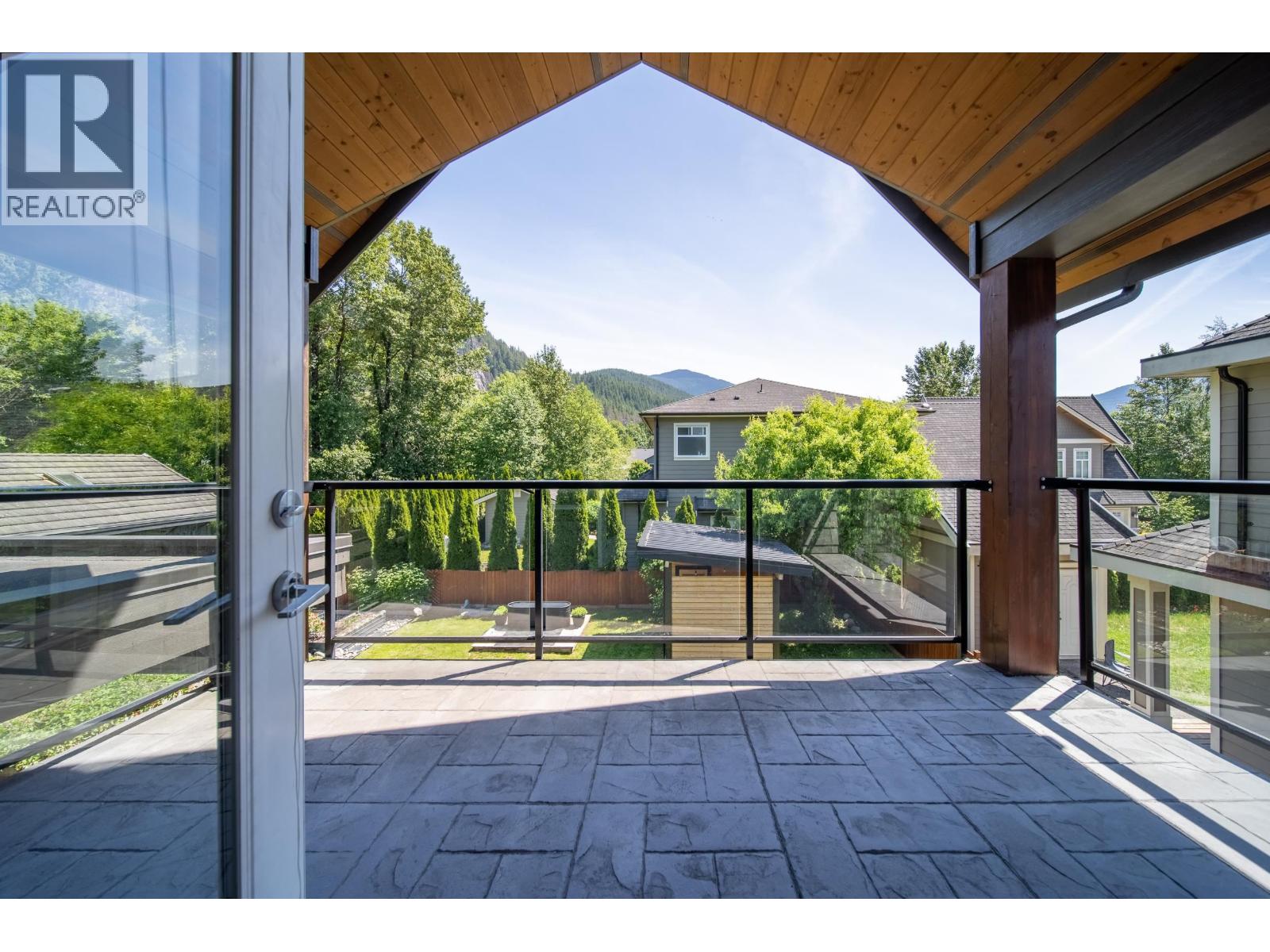 41510 Government Road, Squamish, British Columbia  V0N 3G0 - Photo 30 - R3132380