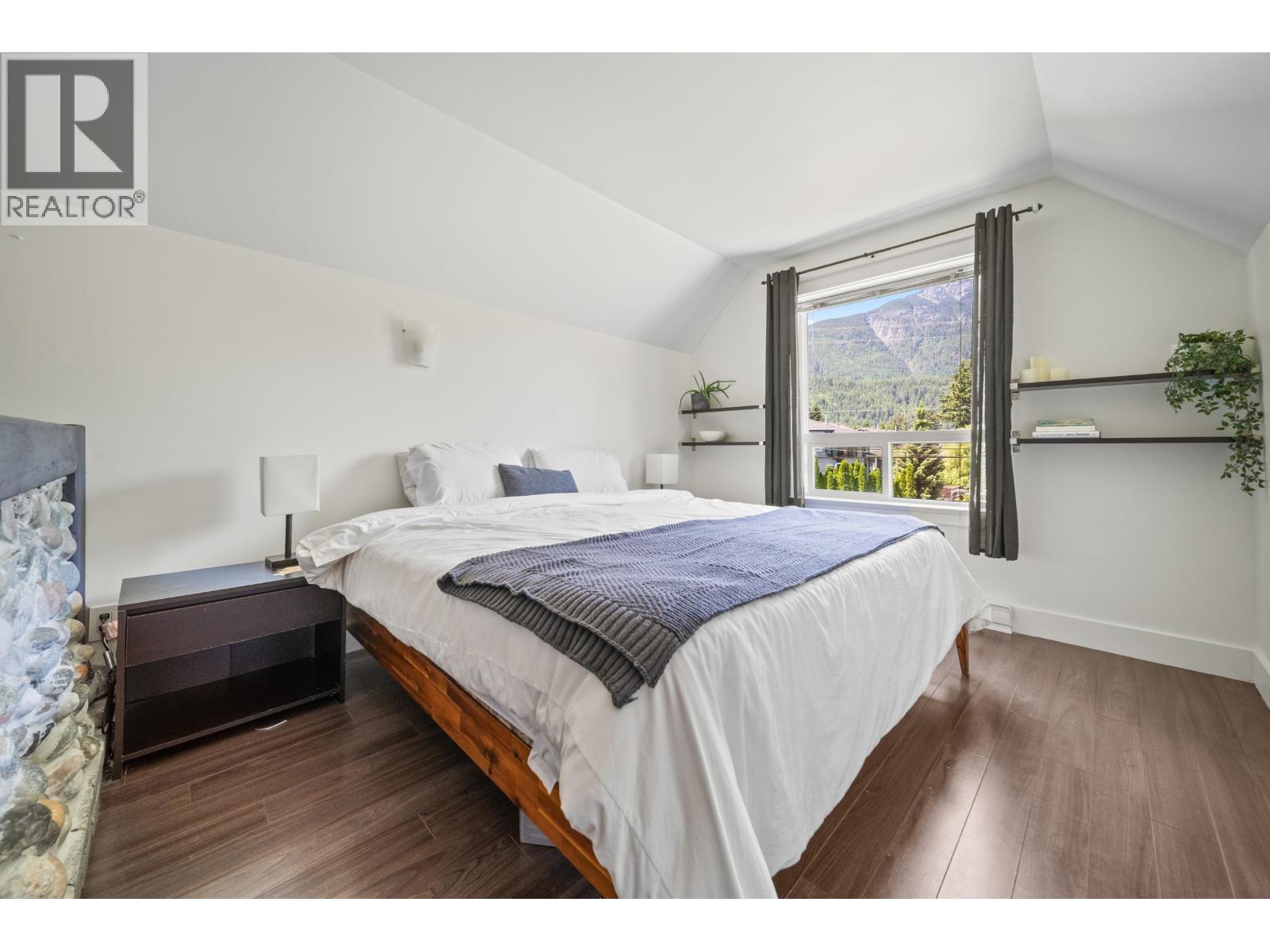 41510 Government Road, Squamish, British Columbia  V0N 3G0 - Photo 32 - R3132380
