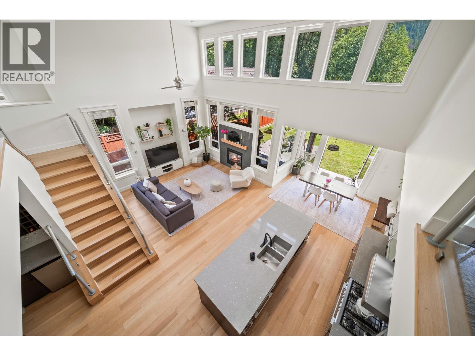 41510 Government Road, Squamish, British Columbia  V0N 3G0 - Photo 7 - R3132380