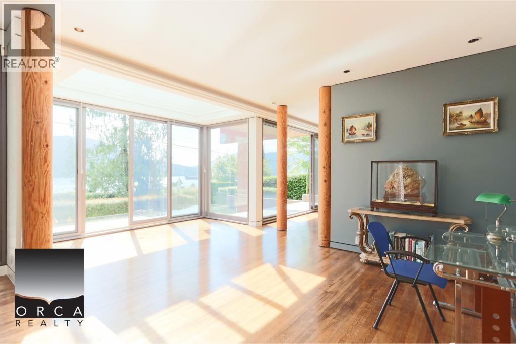 687 Beachview Drive, North Vancouver, British Columbia  V7G 1P8 - Photo 17 - R3132354