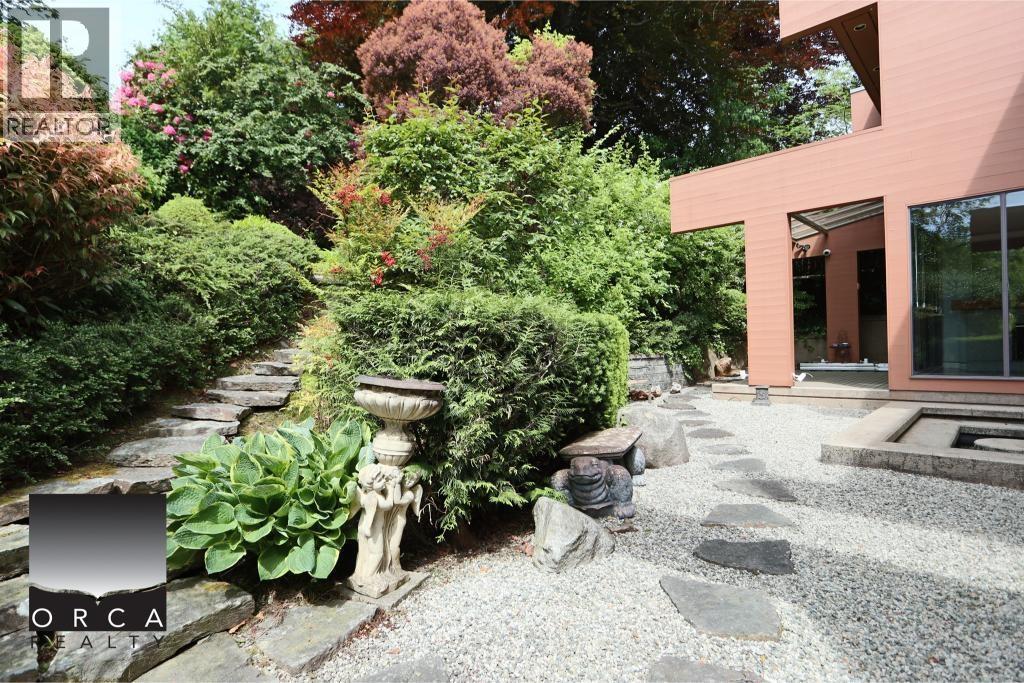 687 Beachview Drive, North Vancouver, British Columbia  V7G 1P8 - Photo 20 - R3132354
