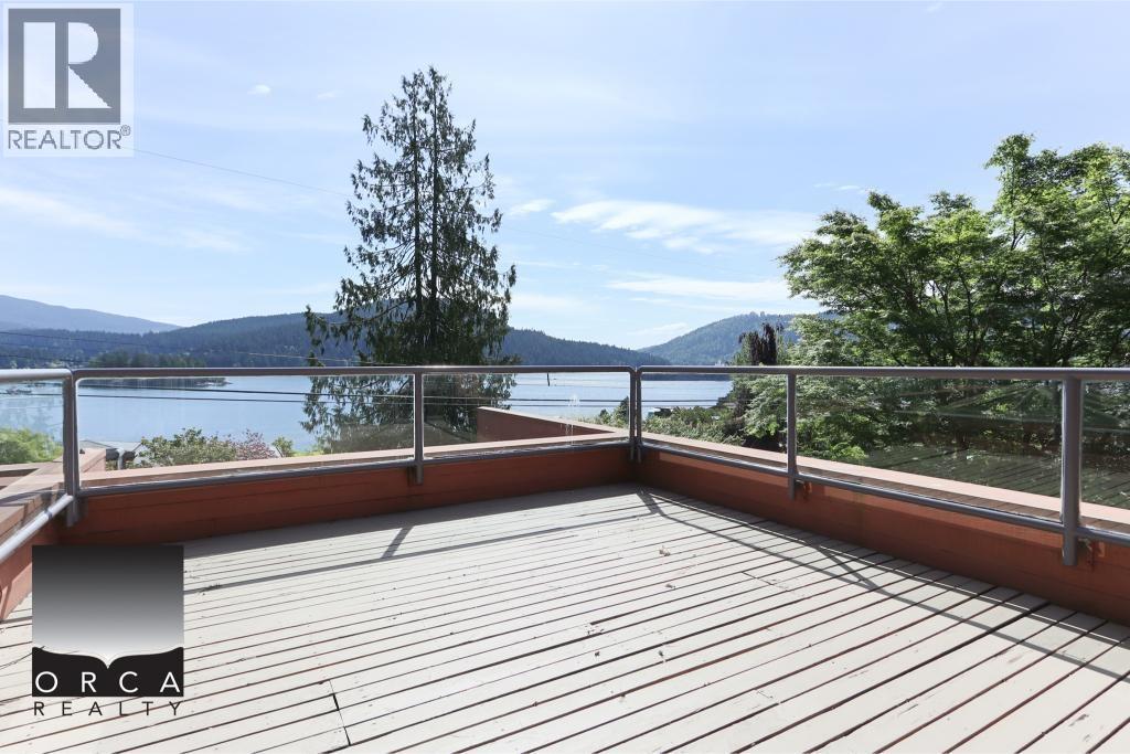 687 Beachview Drive, North Vancouver, British Columbia  V7G 1P8 - Photo 33 - R3132354
