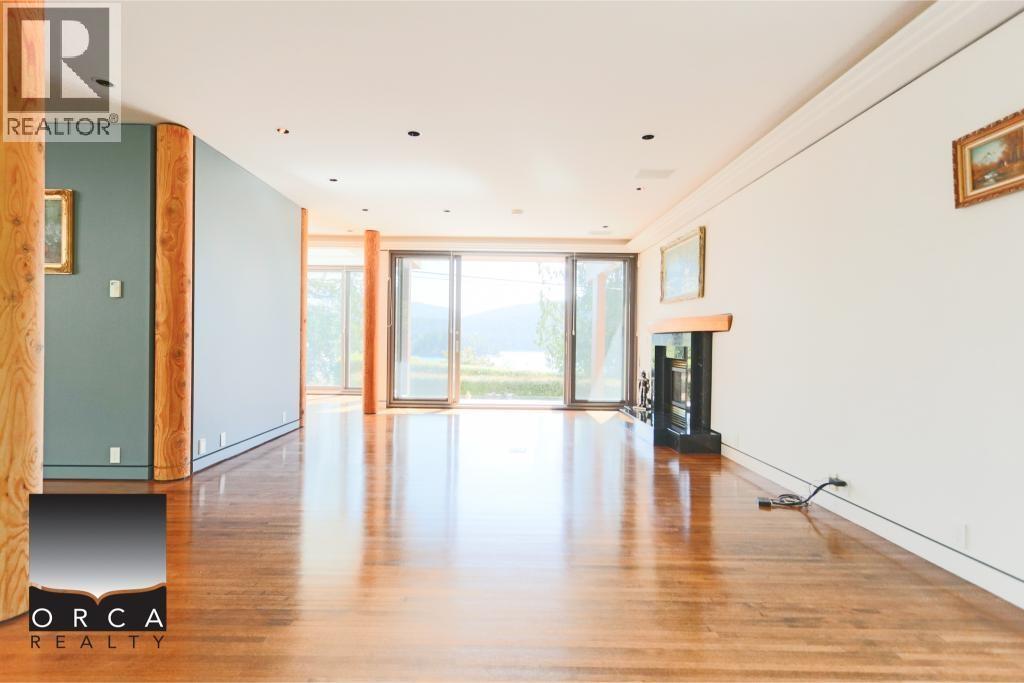 687 Beachview Drive, North Vancouver, British Columbia  V7G 1P8 - Photo 6 - R3132354