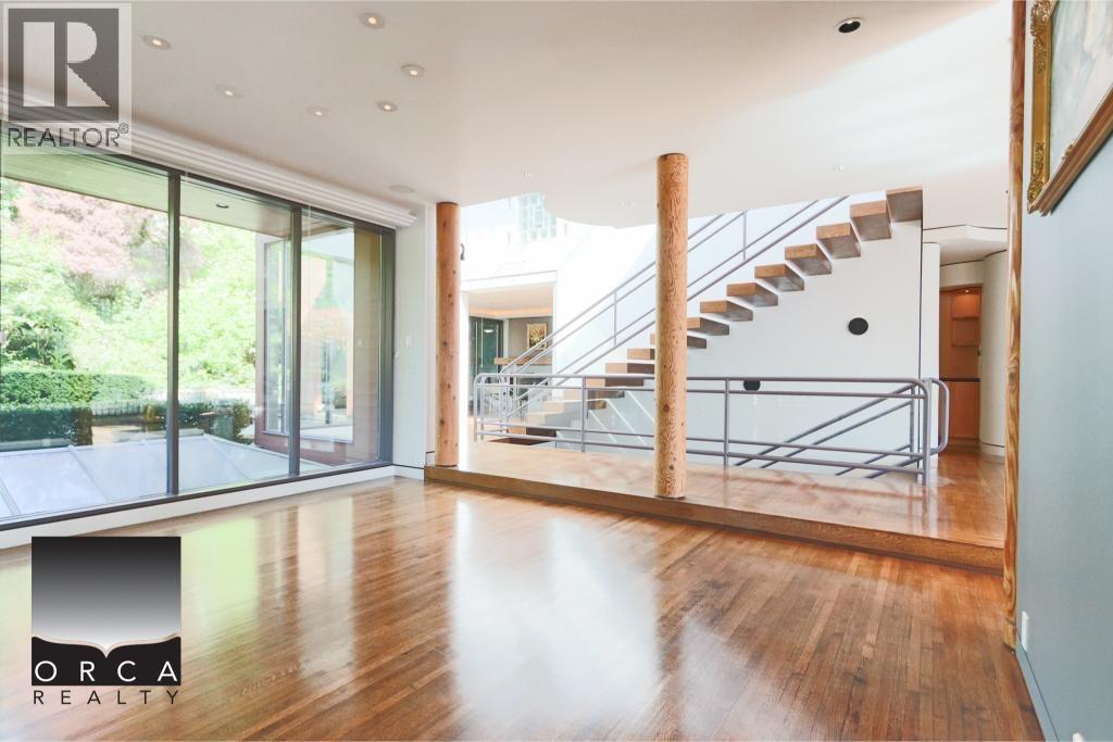 687 Beachview Drive, North Vancouver, British Columbia  V7G 1P8 - Photo 9 - R3132354