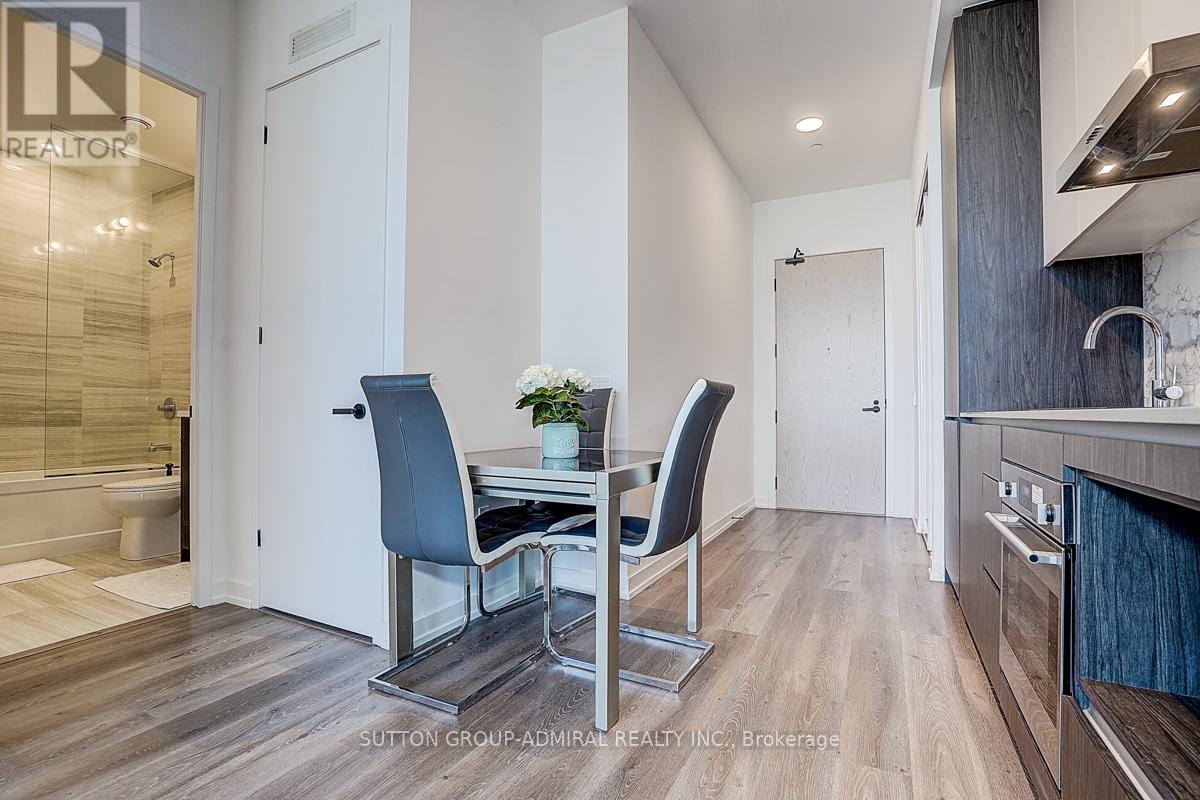 612 - 28 Interchange Way, Vaughan, Ontario  L4K 0P8 - Photo 15 - N13243168
