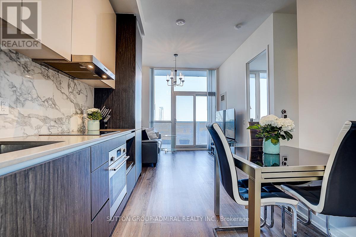 612 - 28 Interchange Way, Vaughan, Ontario  L4K 0P8 - Photo 9 - N13243168