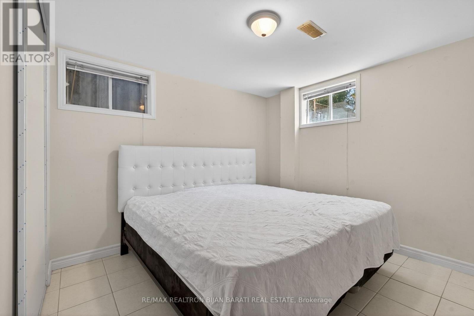 15 Lisa Crescent, Richmond Hill, Ontario  L4B 3J4 - Photo 42 - N13243192