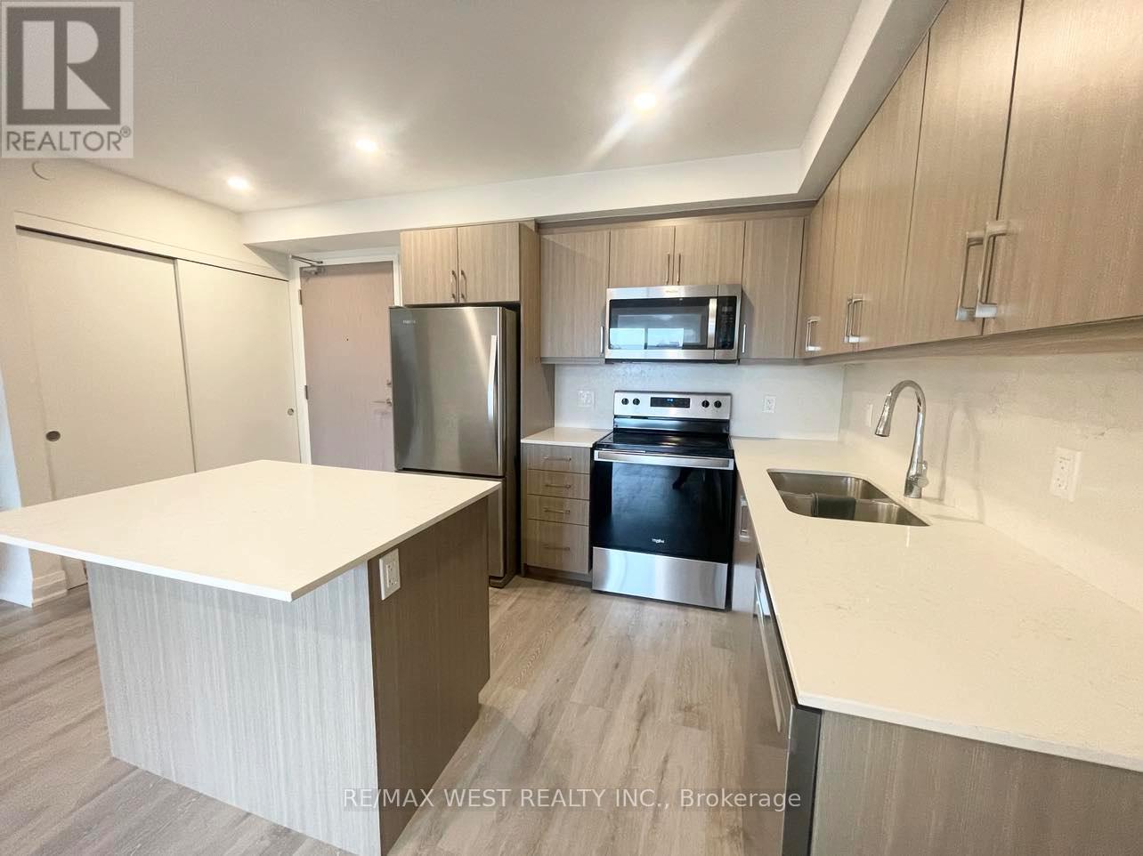 301 - 58 Lakeside Terrace, Barrie (Little Lake), Ontario  L4M 0L5 - Photo 5 - S13243116