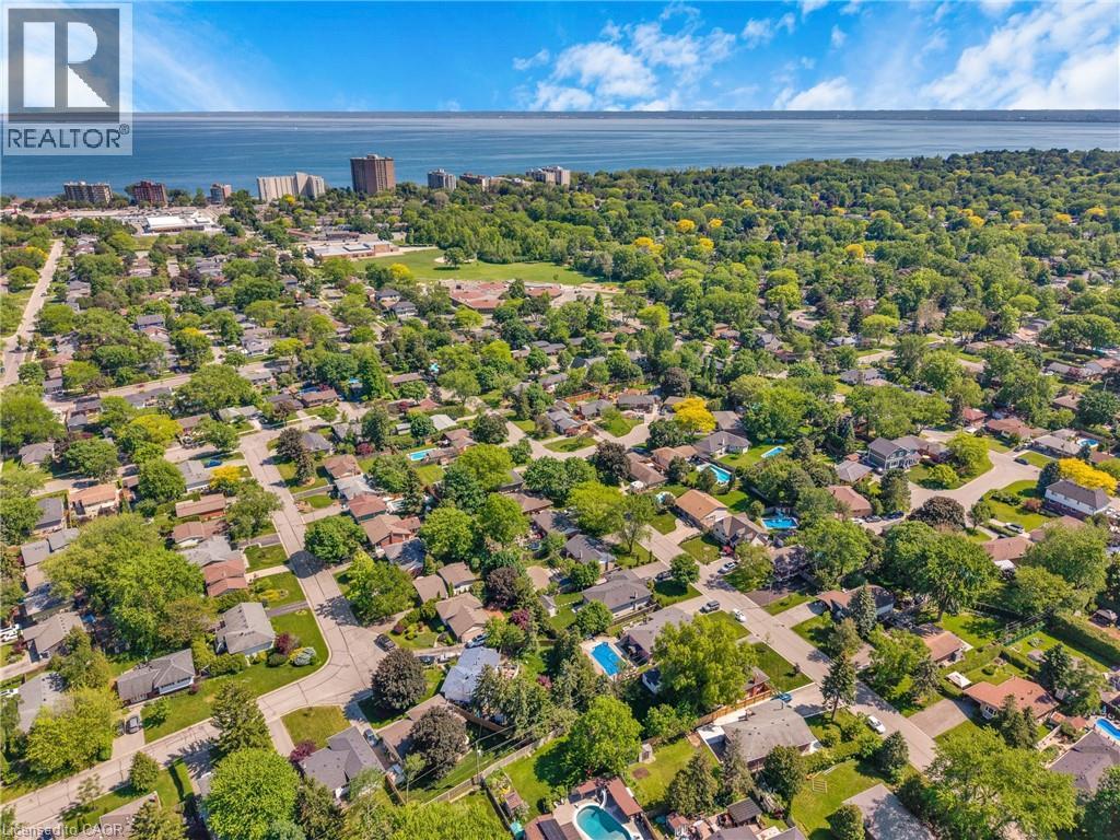 377 Duncombe Drive, Burlington, Ontario  L7L 4M2 - Photo 40 - 40836536