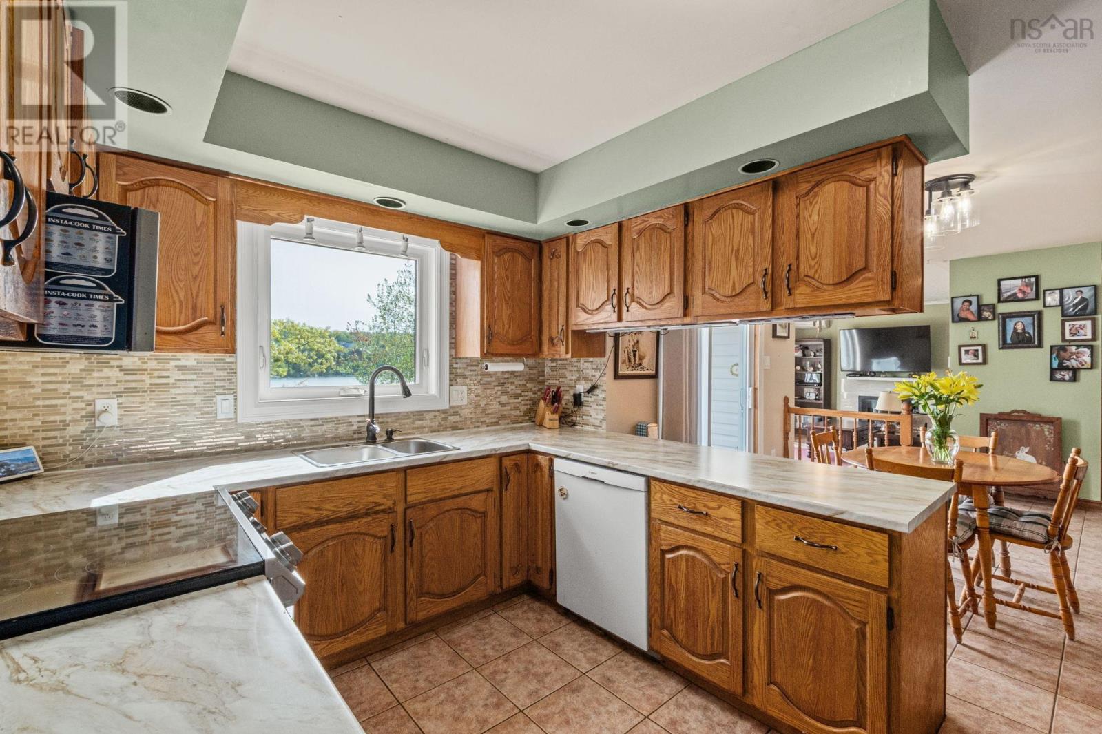 84 Diana Grace Avenue, Dartmouth, Nova Scotia  B2W 6A2 - Photo 12 - 202613227
