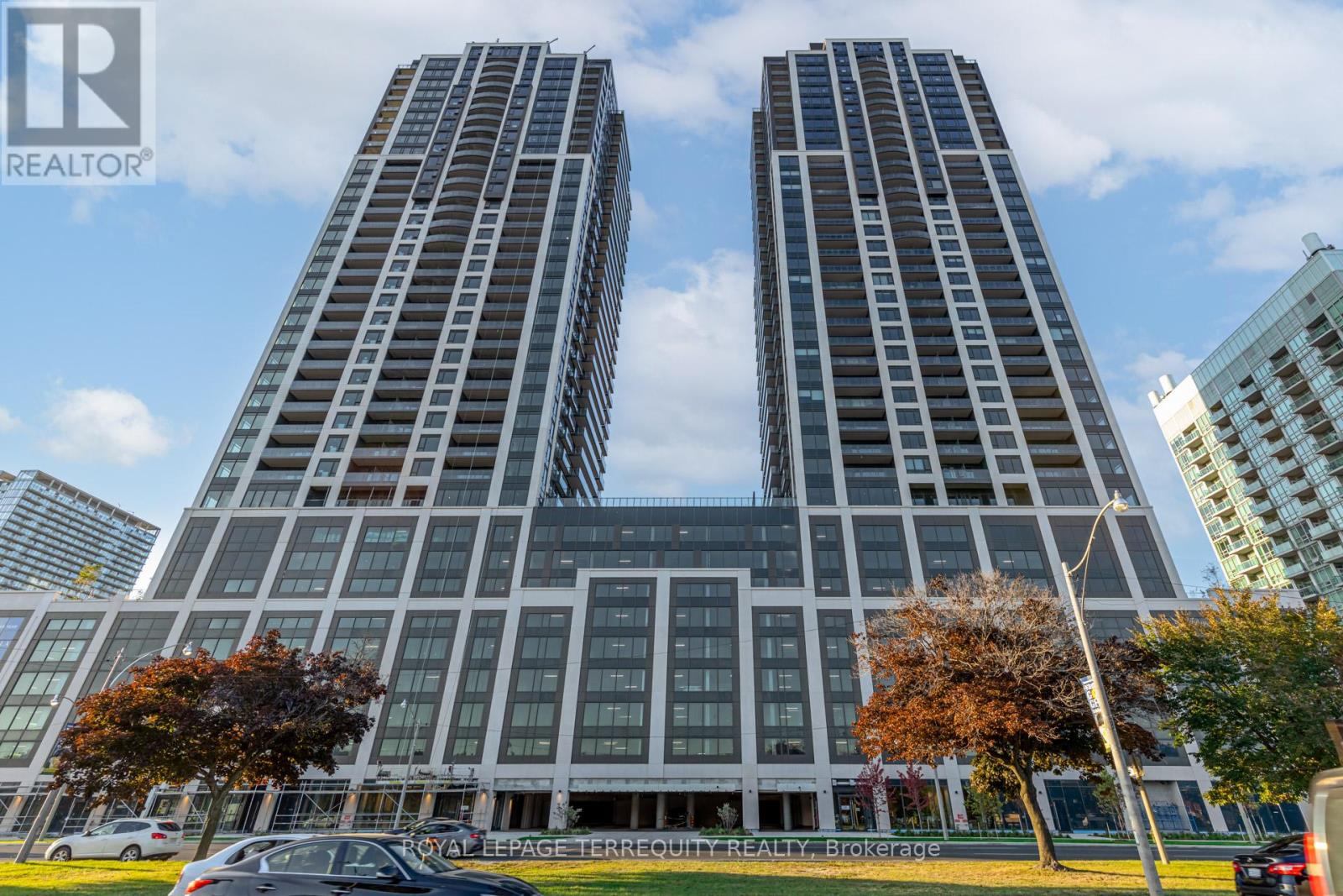 2003 - 1928 LAKE SHORE BOULEVARD W, Toronto, Ontario