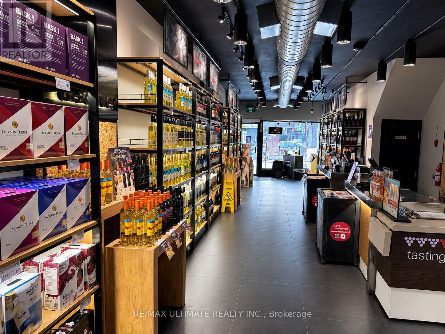 1298-1300 Bloor Street W, Toronto, Ontario  M6H 1N9 - Photo 4 - W13226584