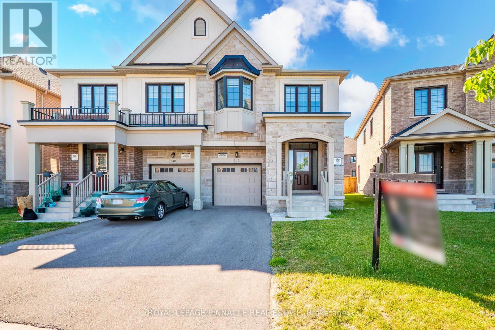 342 Thimbleweed Court, Milton, Ontario  L9E 1T2 - Photo 2 - W13243210
