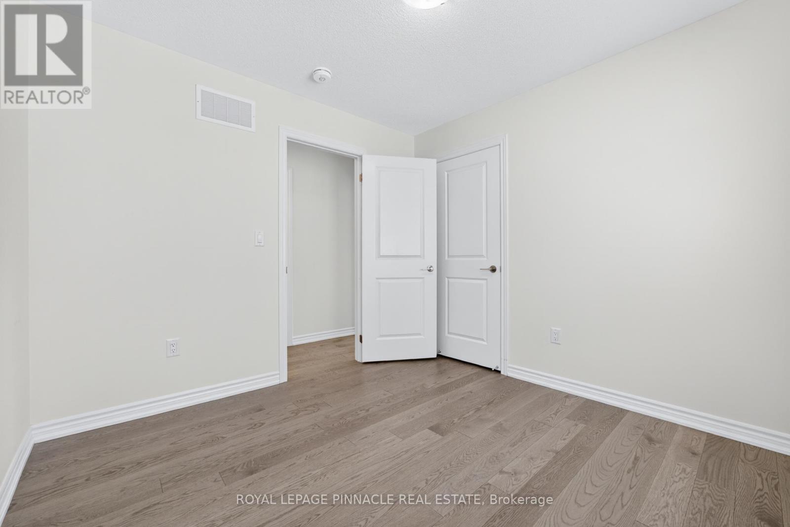 342 Thimbleweed Court, Milton, Ontario  L9E 1T2 - Photo 31 - W13243210