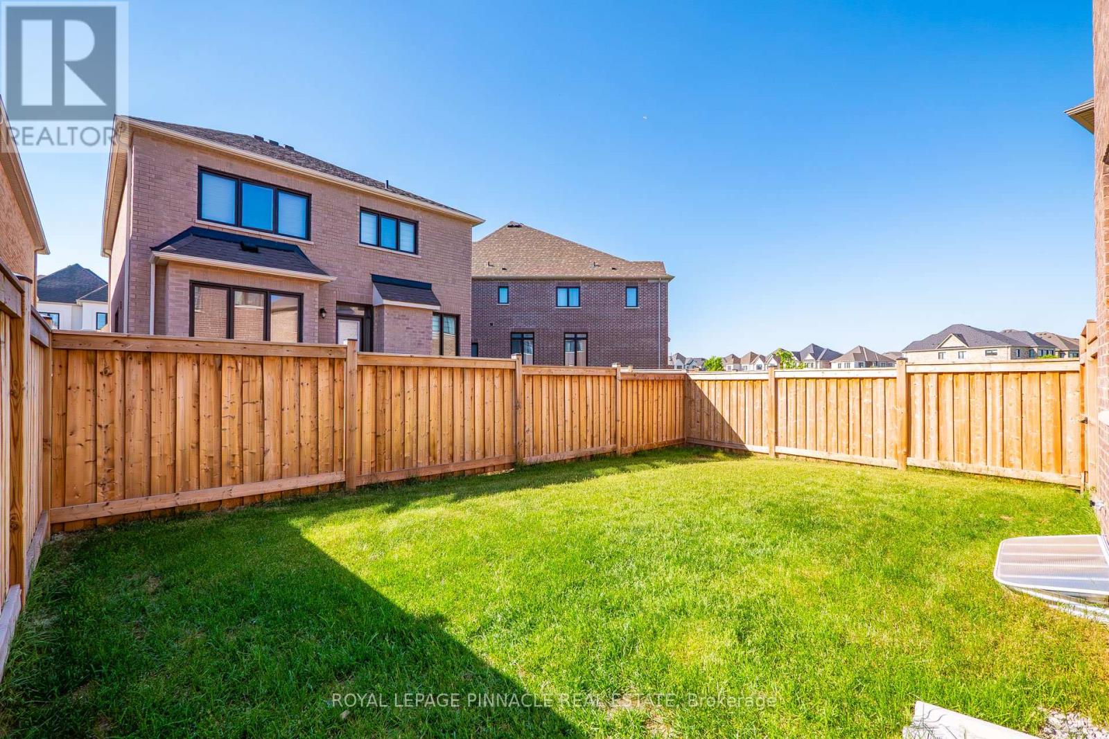 342 Thimbleweed Court, Milton, Ontario  L9E 1T2 - Photo 45 - W13243210