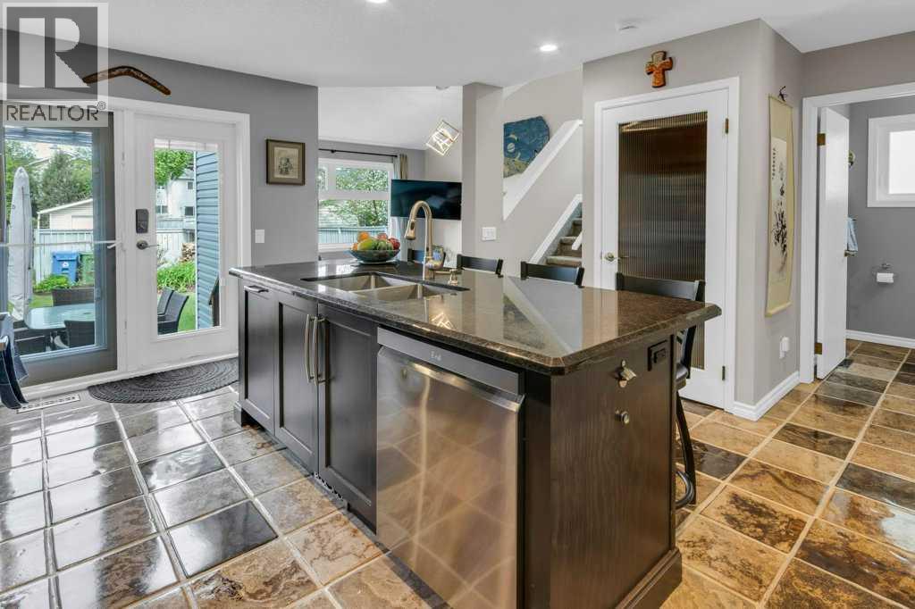 42 River Rock Green Se, Calgary, Alberta T2C 4C2 - Photo 4 - A2311569