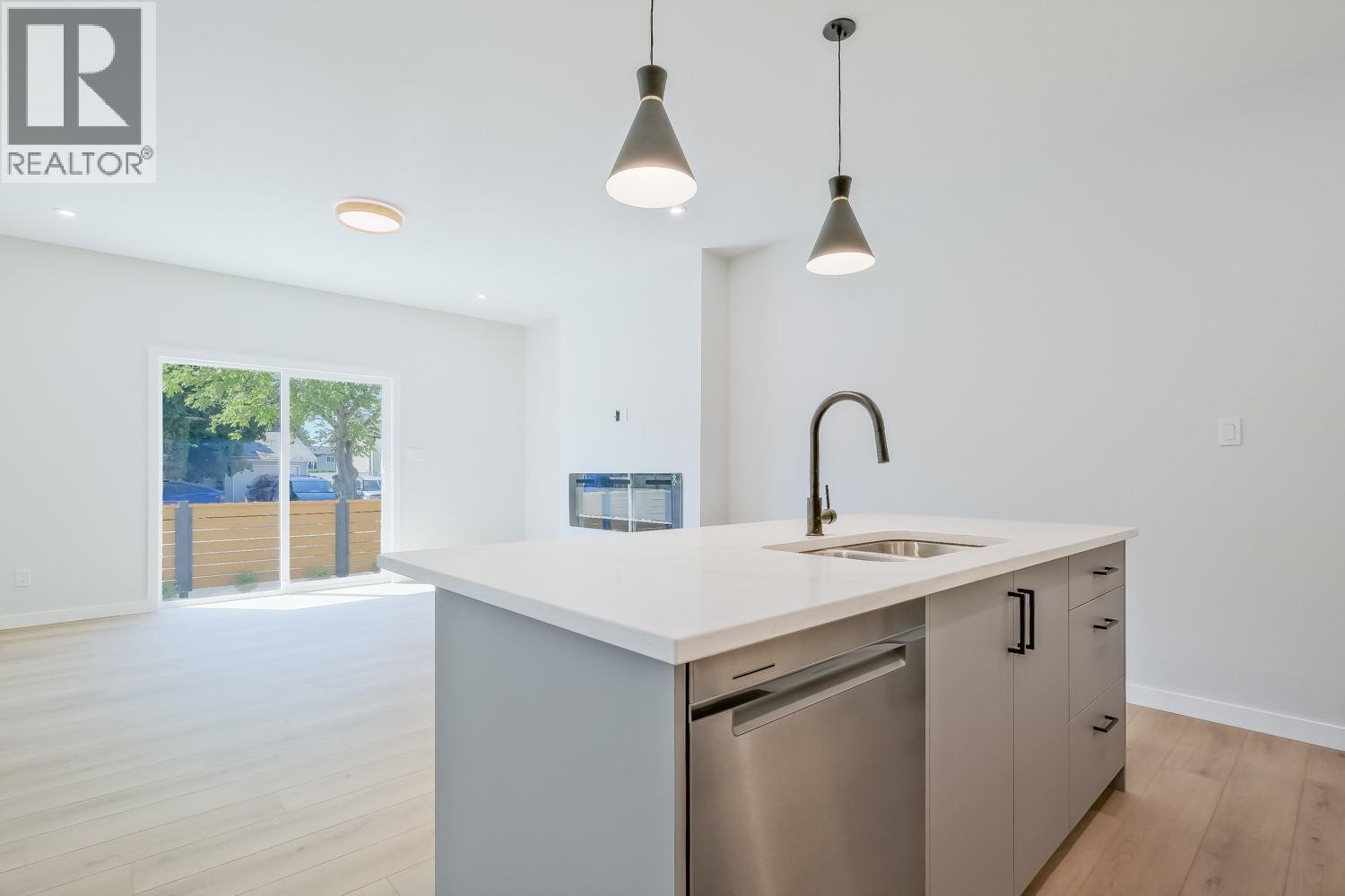 177 Kirkpatrick Avenue Unit# 102, Penticton, British Columbia  V2A 3P4 - Photo 13 - 10390192