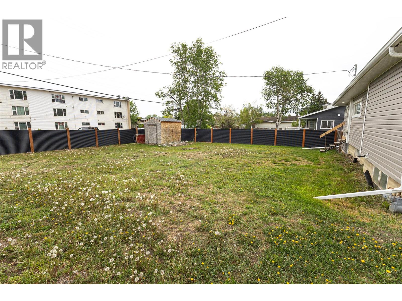 Listing image 24