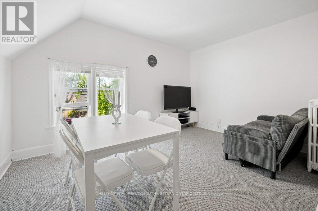 149 Young Street, Kitchener, Ontario  N2H 4Z5 - Photo 33 - X13243102