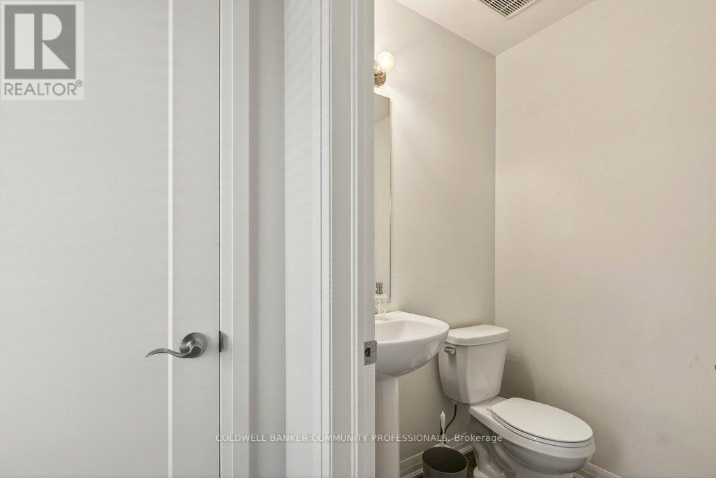 54 Aquarius Crescent, Hamilton, Ontario  L0R 1P0 - Photo 11 - X13243136