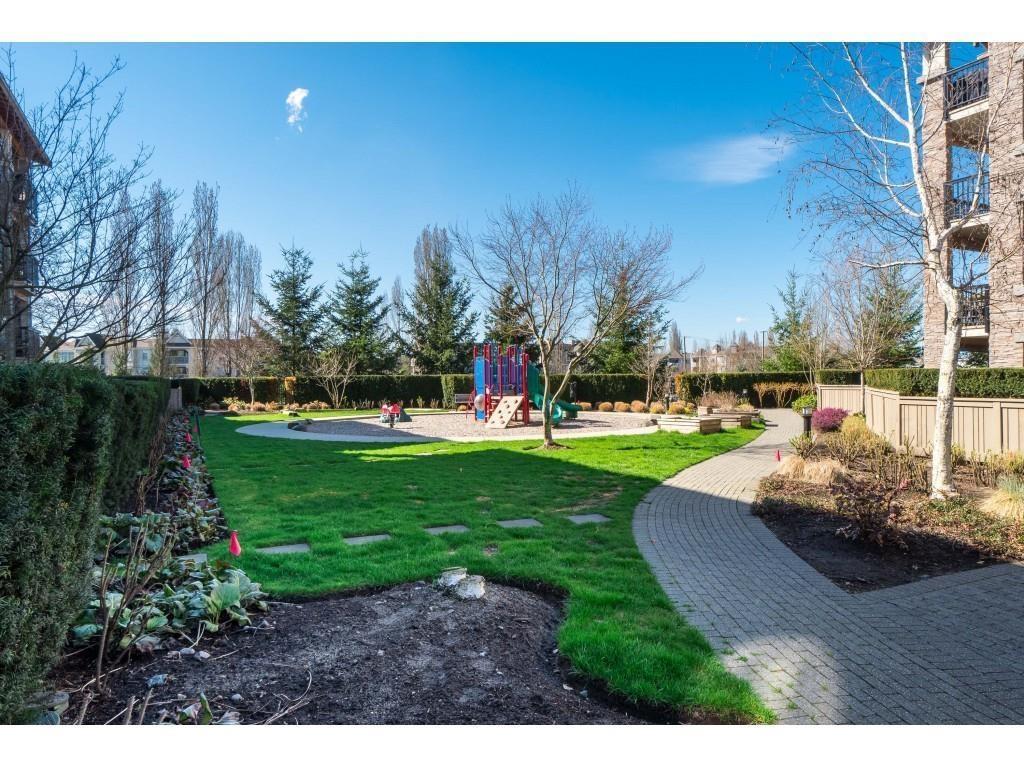 402 5655 210a Street, Langley, British Columbia  V3A 0G4 - Photo 2 - R3087144