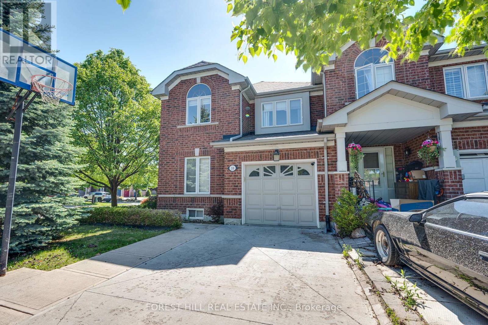59 Banbrooke Crescent, Newmarket, Ontario  L3X 2W9 - Photo 2 - N13242596