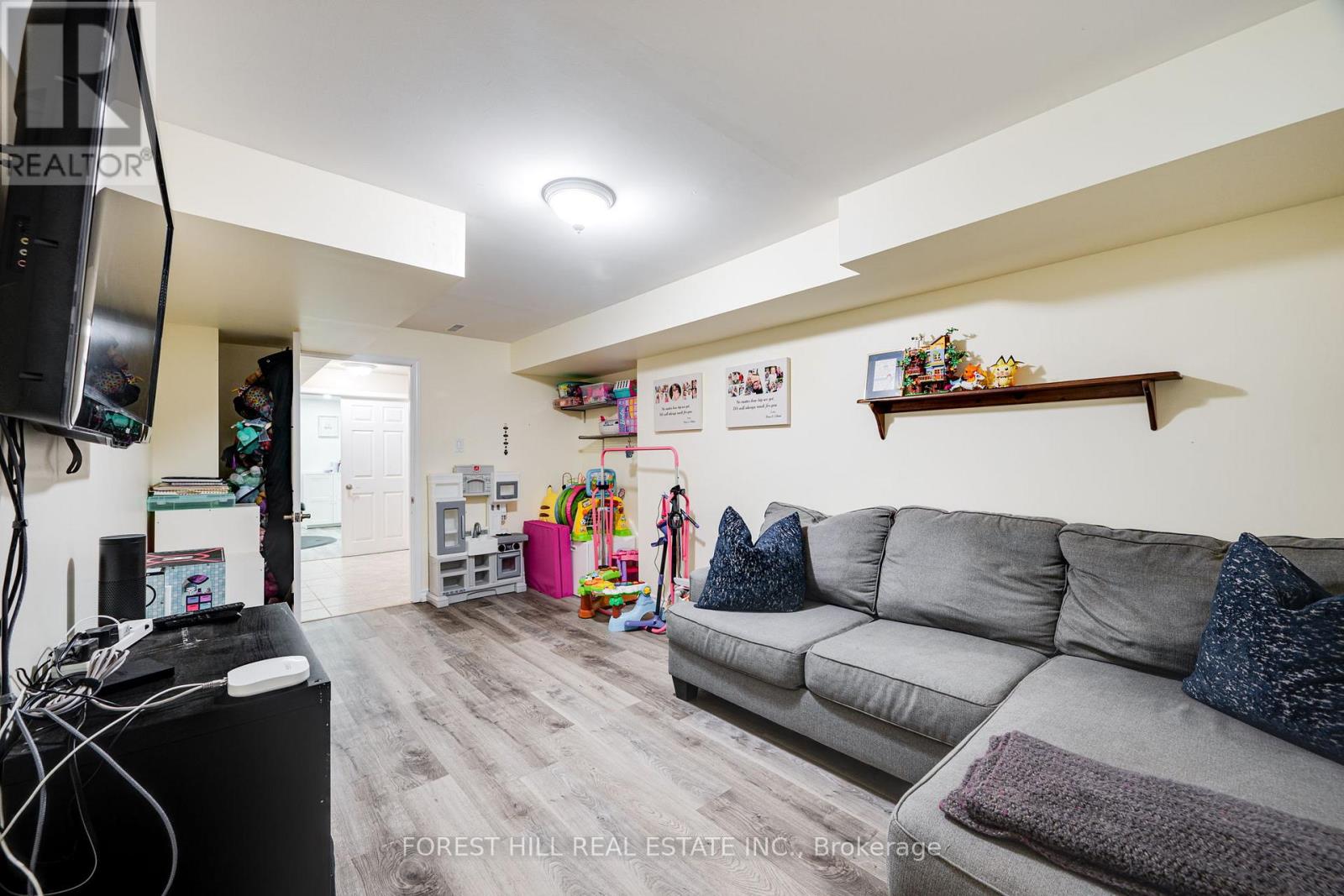59 Banbrooke Crescent, Newmarket, Ontario  L3X 2W9 - Photo 23 - N13242596