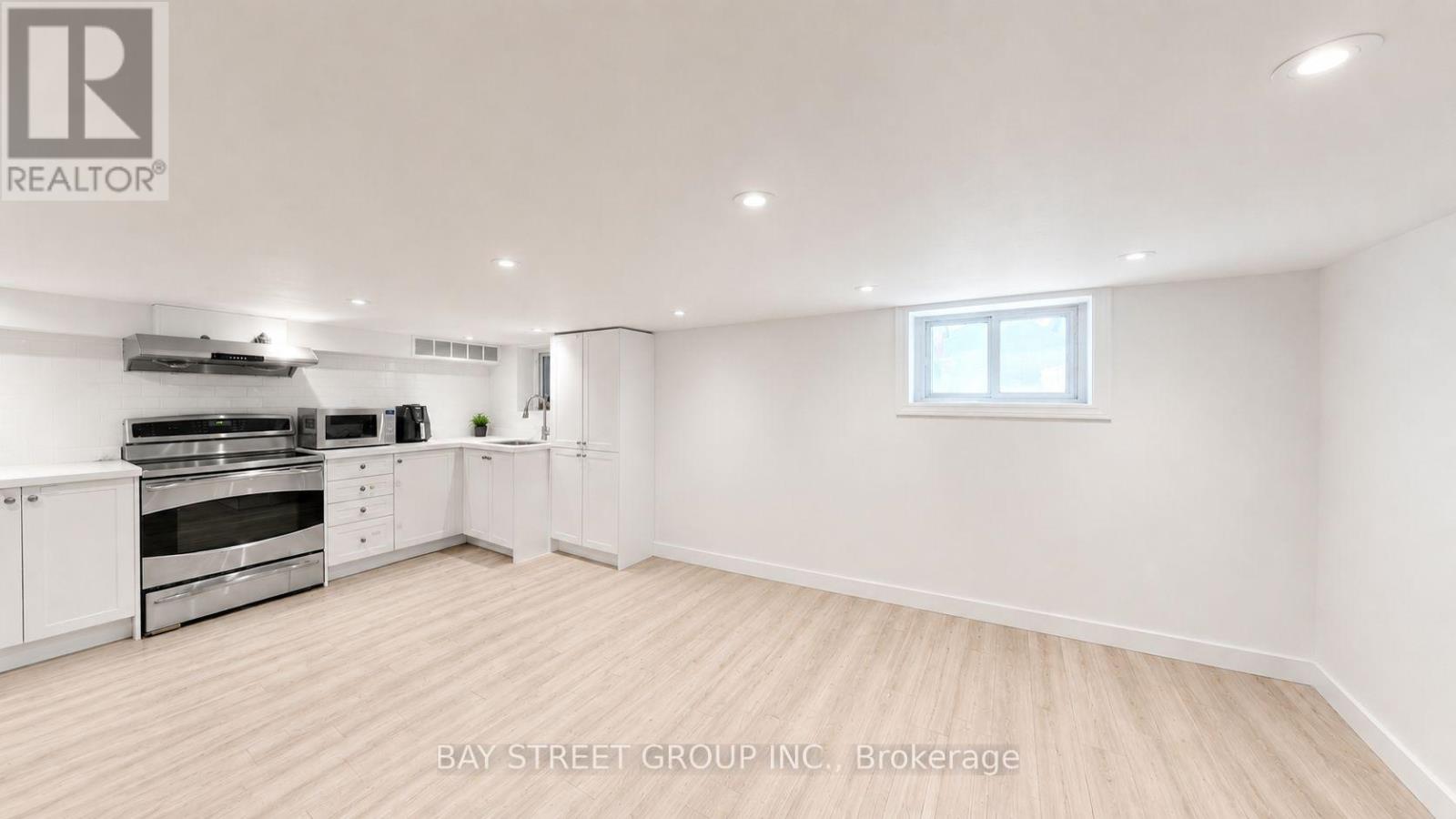 58 Albert Avenue, Toronto, Ontario  M8V 2L7 - Photo 24 - W13149276