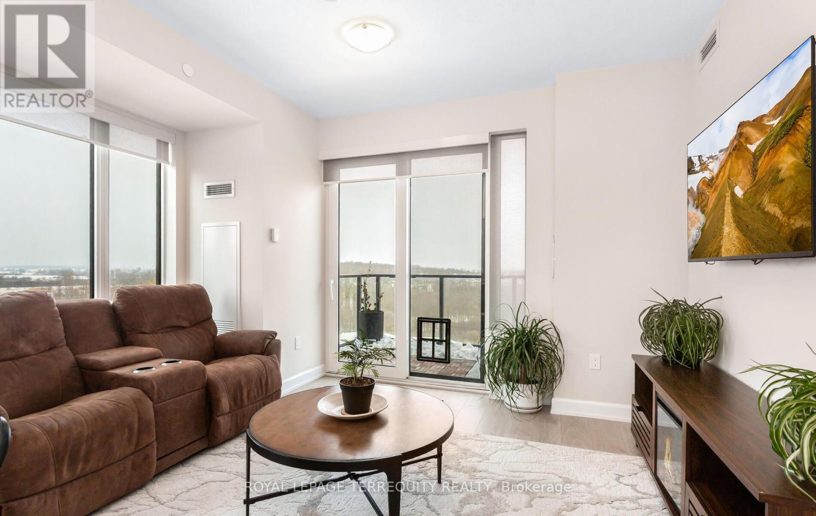 806 - 3200 William Coltson Avenue, Oakville, Ontario  L6H 7W6 - Photo 7 - W12813096