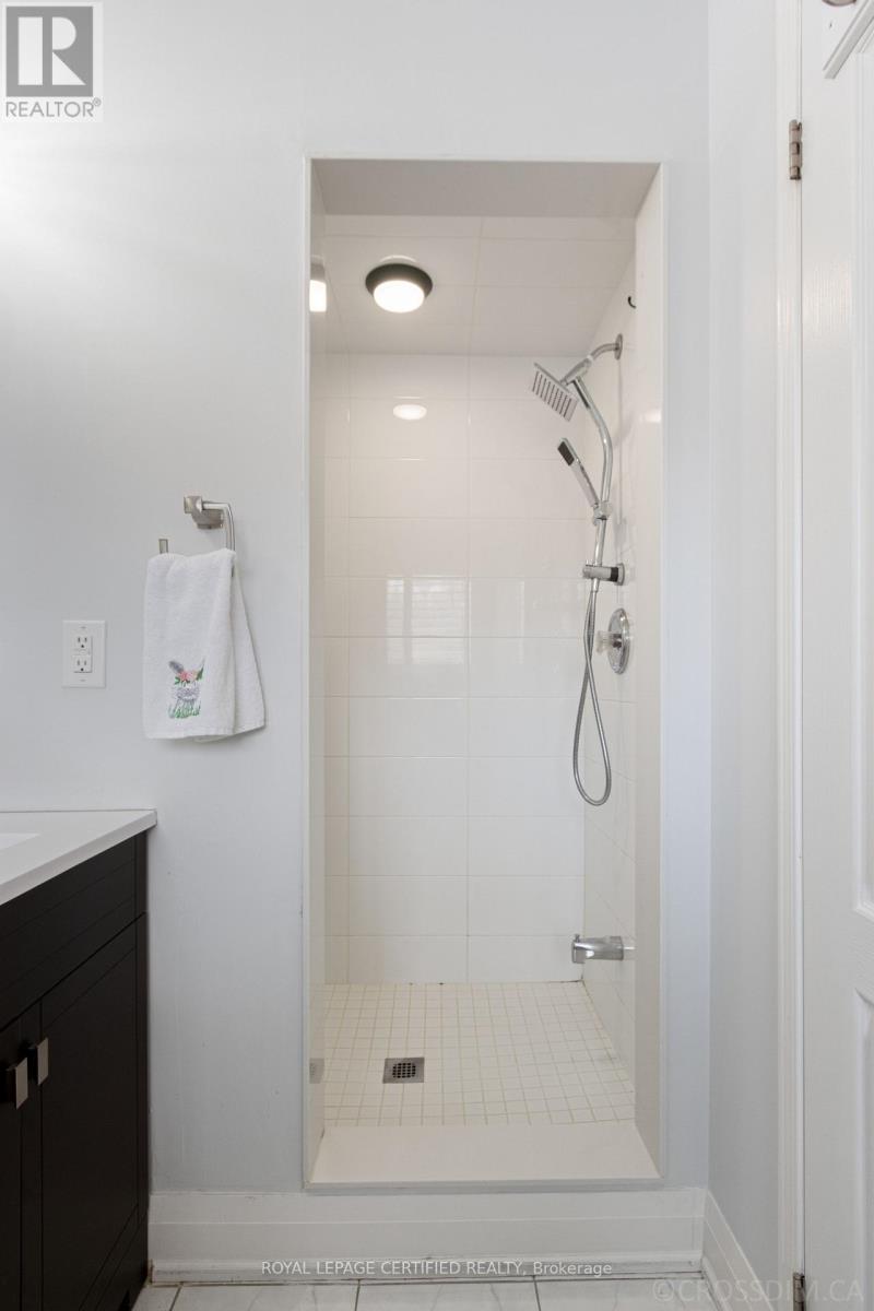 3814 Ridgepoint Way, Mississauga, Ontario  L5N 7T7 - Photo 32 - W13242942