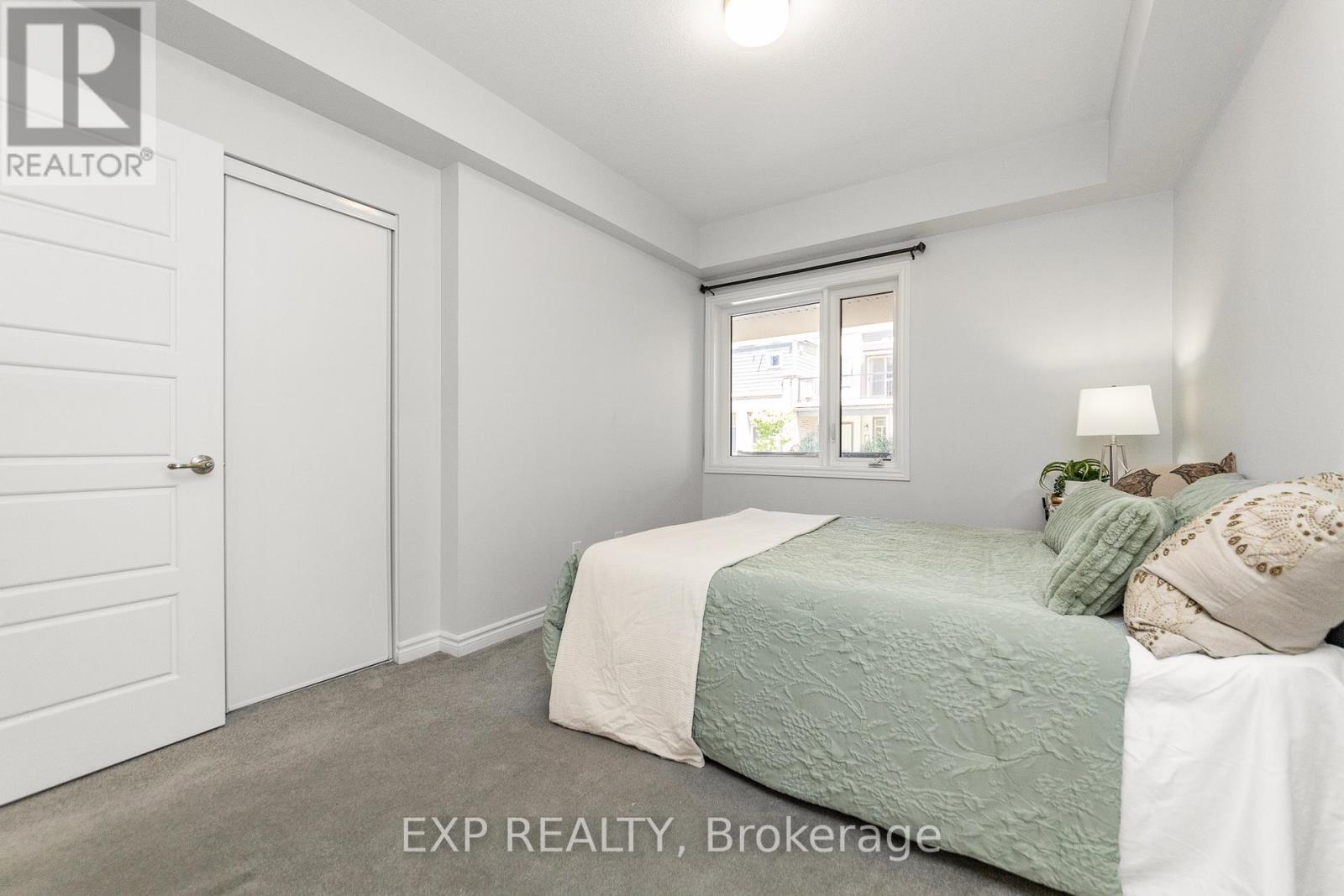 215 Lapland Private, Ottawa, Ontario  K2S 1B6 - Photo 17 - X13243250