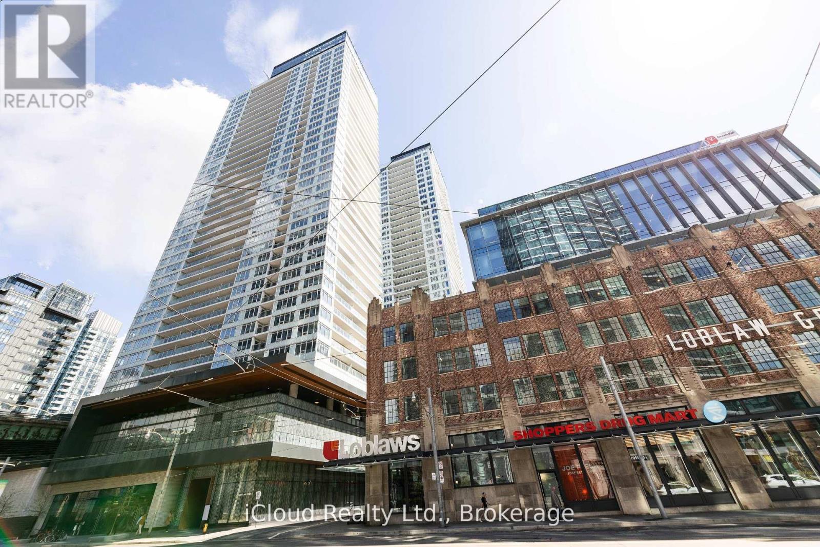 2311 - 19 Bathurst Street, Toronto, Ontario  M5V 0N2 - Photo 1 - C13225344