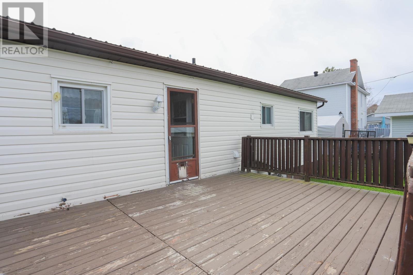 376 Boyle St, Thessalon, Ontario  P0R 1L0 - Photo 18 - SM261131