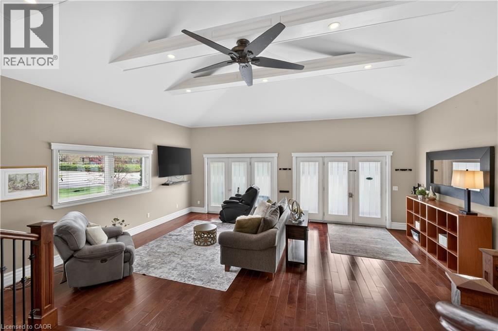 632 Ellengale Road, Burlington, Ontario  L7T 3N8 - Photo 4 - 40827717