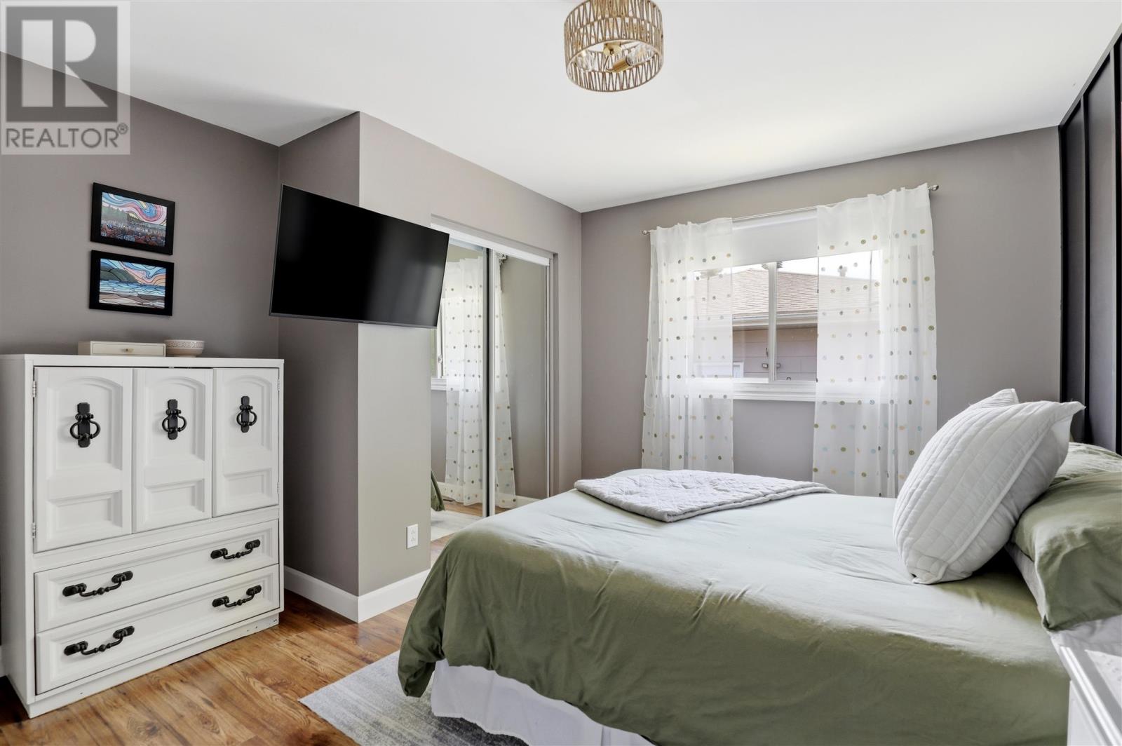 54 Wayne Ct, Sault Ste. Marie, Ontario  P6A 4S4 - Photo 15 - SM261317