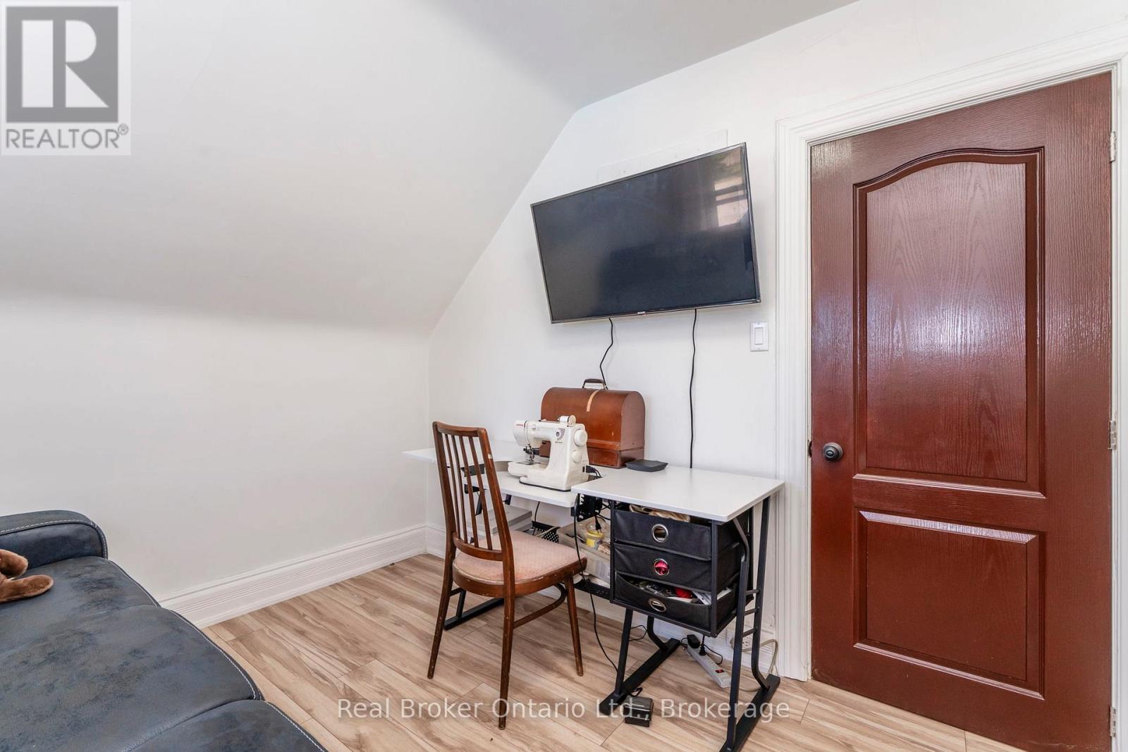 151 Main Street, Penetanguishene, Ontario  L9M 1L7 - Photo 21 - S13243292