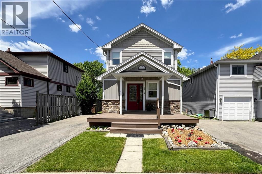 7 Windermere Avenue