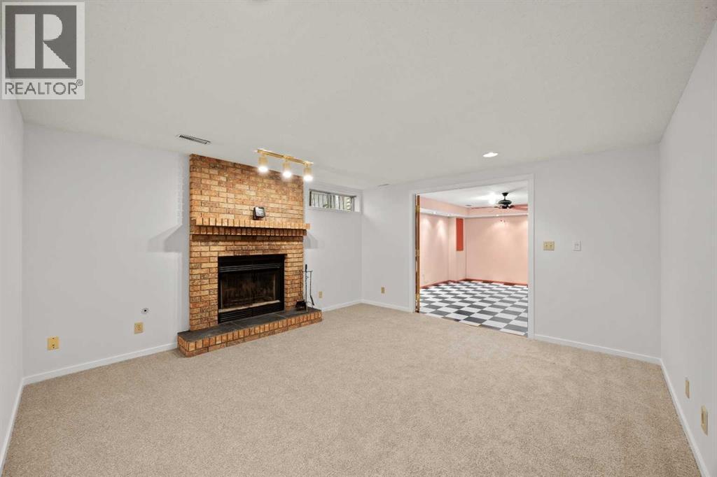 159 Shawinigan Drive Sw, Calgary, Alberta  T2Y 2W1 - Photo 26 - A2317667