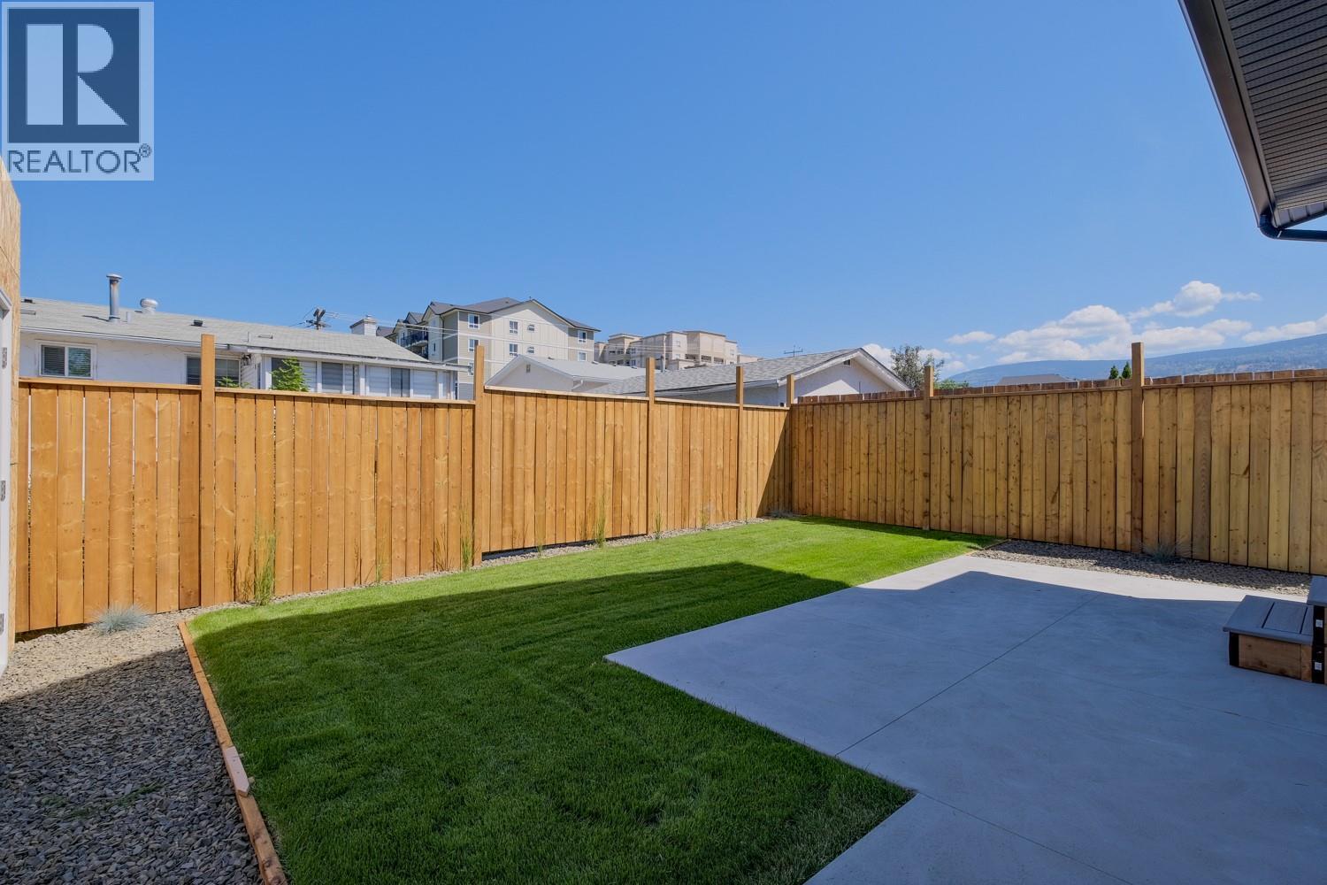177 Kirkpatrick Avenue Unit# 102, Penticton, British Columbia  V2A 3P4 - Photo 3 - 10390192