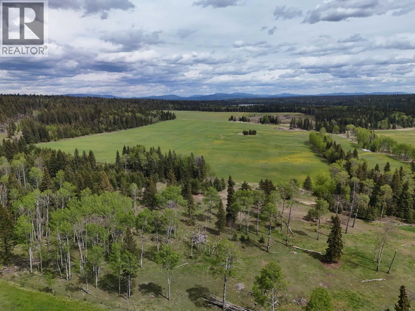 6311 N Horse Lake Road, 100 Mile House, British Columbia  V0K 2E3 - Photo 7 - R3132436