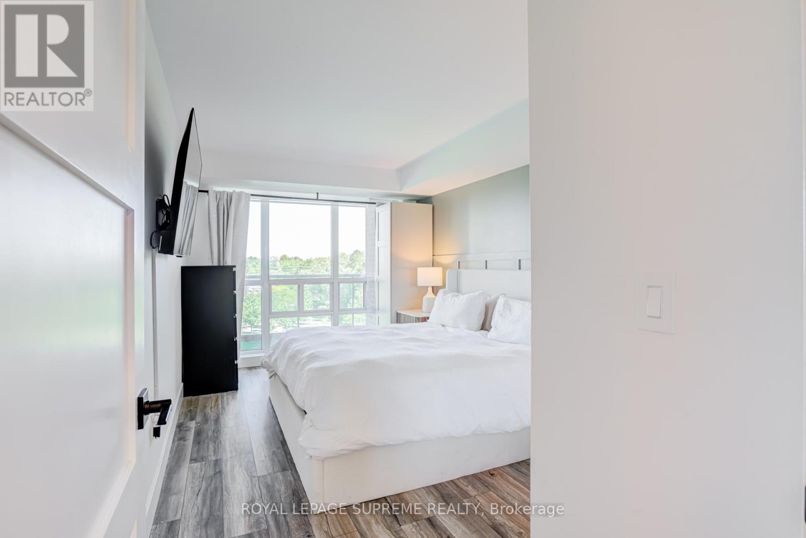 610 - 11 Michael Power Place, Toronto, Ontario  M9A 5G3 - Photo 11 - W13242880