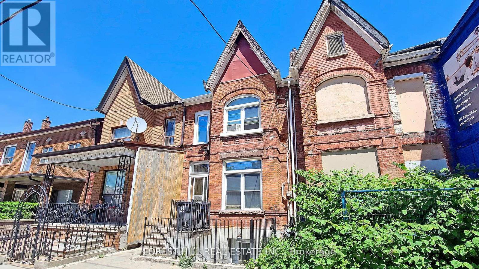 LOWER - 41 GLADSTONE AVENUE, Toronto, Ontario