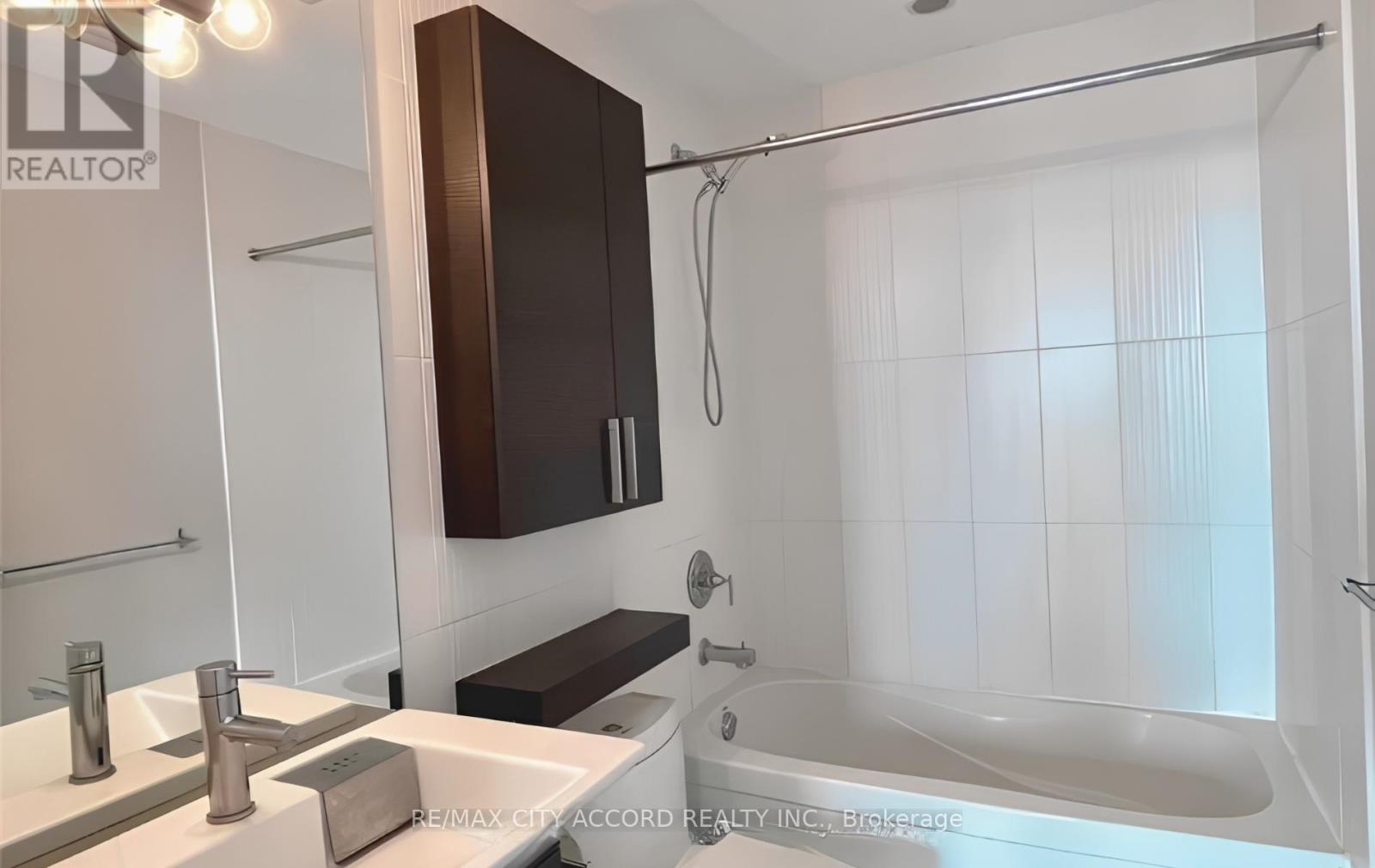 3005 - 25 Capreol Court, Toronto, Ontario  M5V 3Z7 - Photo 5 - C13243266