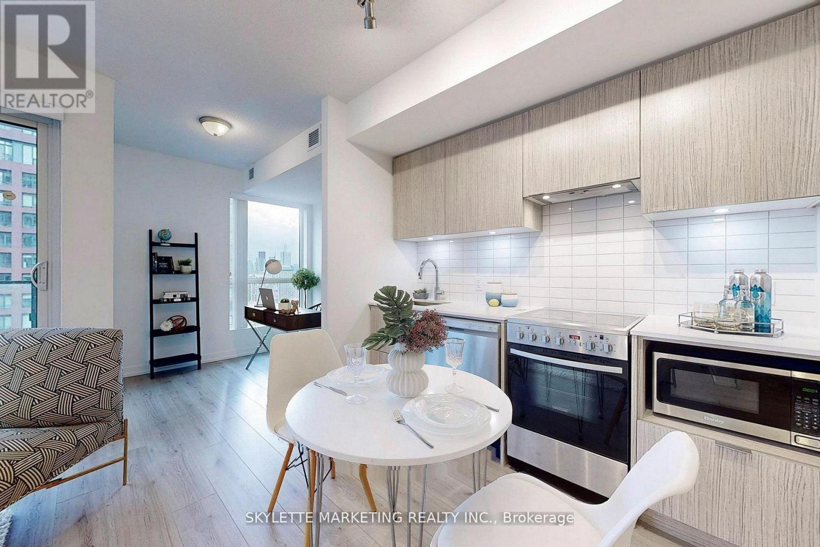 3601 - 395 Bloor Street E, Toronto, Ontario  M4W 1H7 - Photo 3 - C13243330