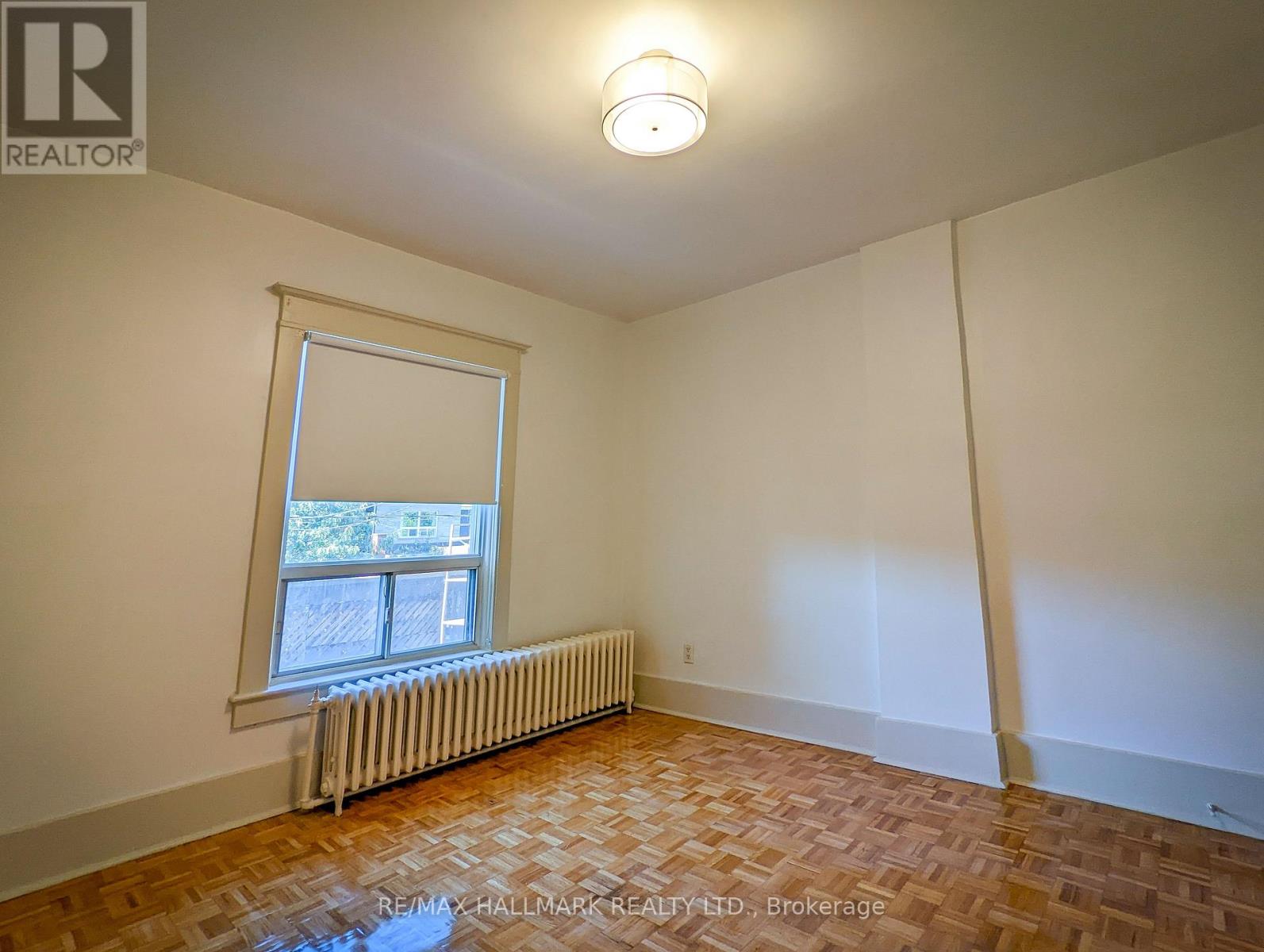 2nd Floor - 371 St Clarens Avenue, Toronto, Ontario  M6H 3W2 - Photo 9 - C13243354