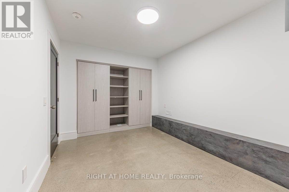 Lower Level - 60 Winchester Street, Toronto, Ontario  M4X 1A9 - Photo 13 - C13243370