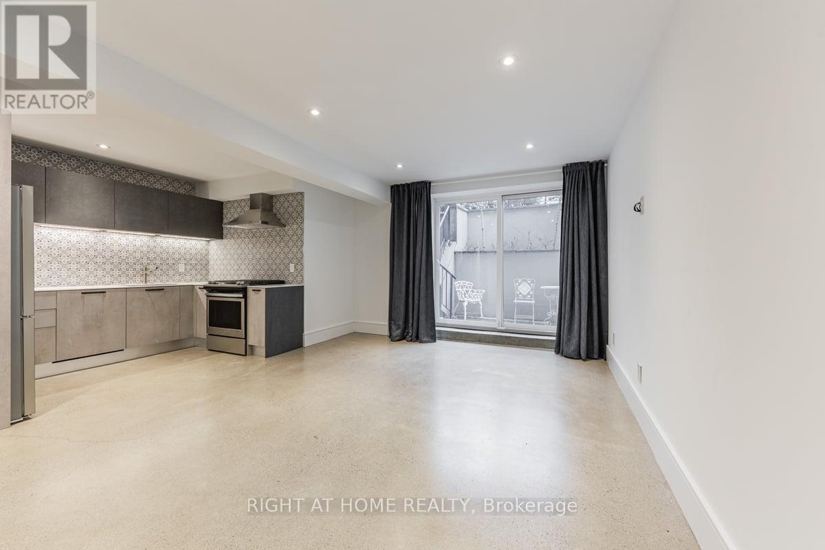Lower Level - 60 Winchester Street, Toronto, Ontario  M4X 1A9 - Photo 8 - C13243370